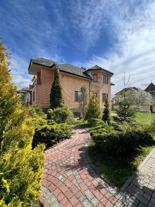 будинок продам місто Луцьк, фото 1 з 14